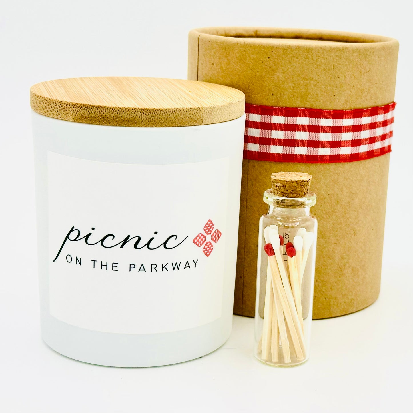Picnic on the Parkway Fraise and Mint Luxury Candle | No. 39 - The ASHEVILLE Co.™