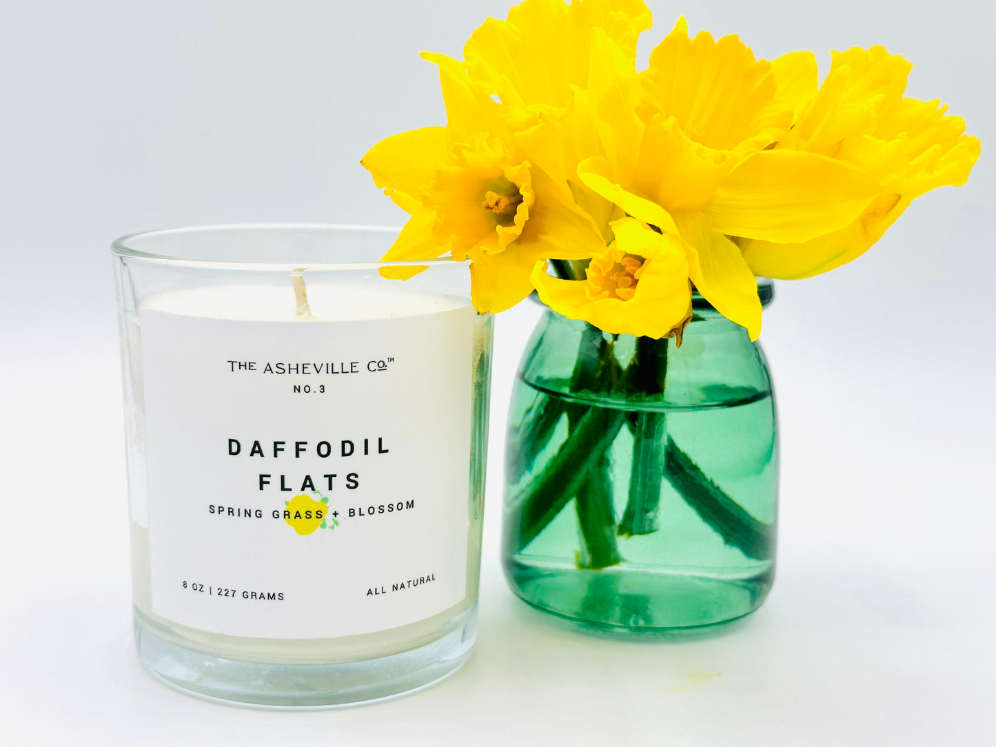 Daffodil Flats Luxury Candle | No. 3 - The ASHEVILLE Co.™